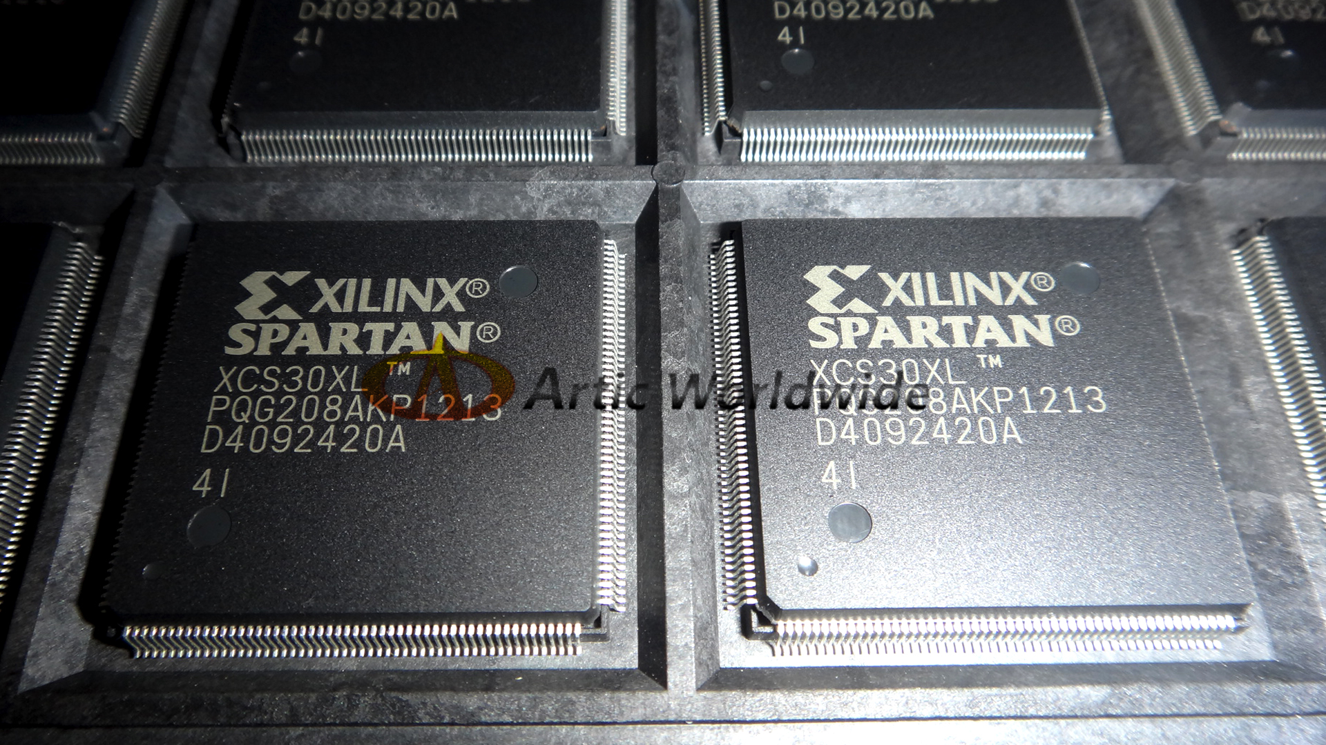 XCS30XL-4PQG208I