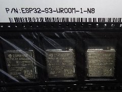 ESP32-S3-WROOM-1-N8
